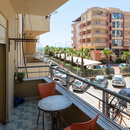 Seaside Retreat - 1 Bedroom By The Durres